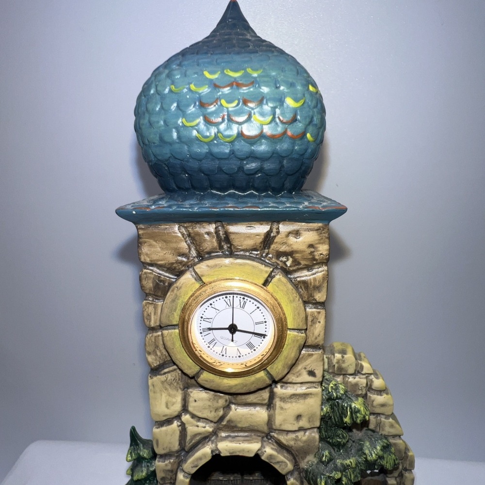 RARE Goebel/Olszewski Mail is Here Clock Tower Vignette w/Coach 1992 931D - Picture 3 of 15